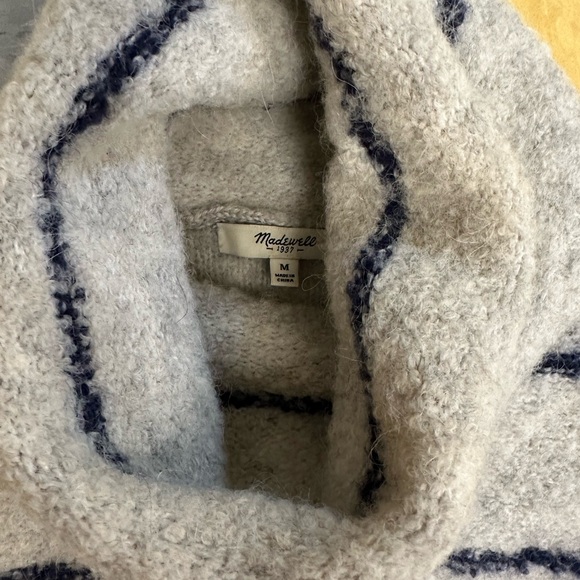 Madewell Turtleneck Sweater - Picture 2 of 3